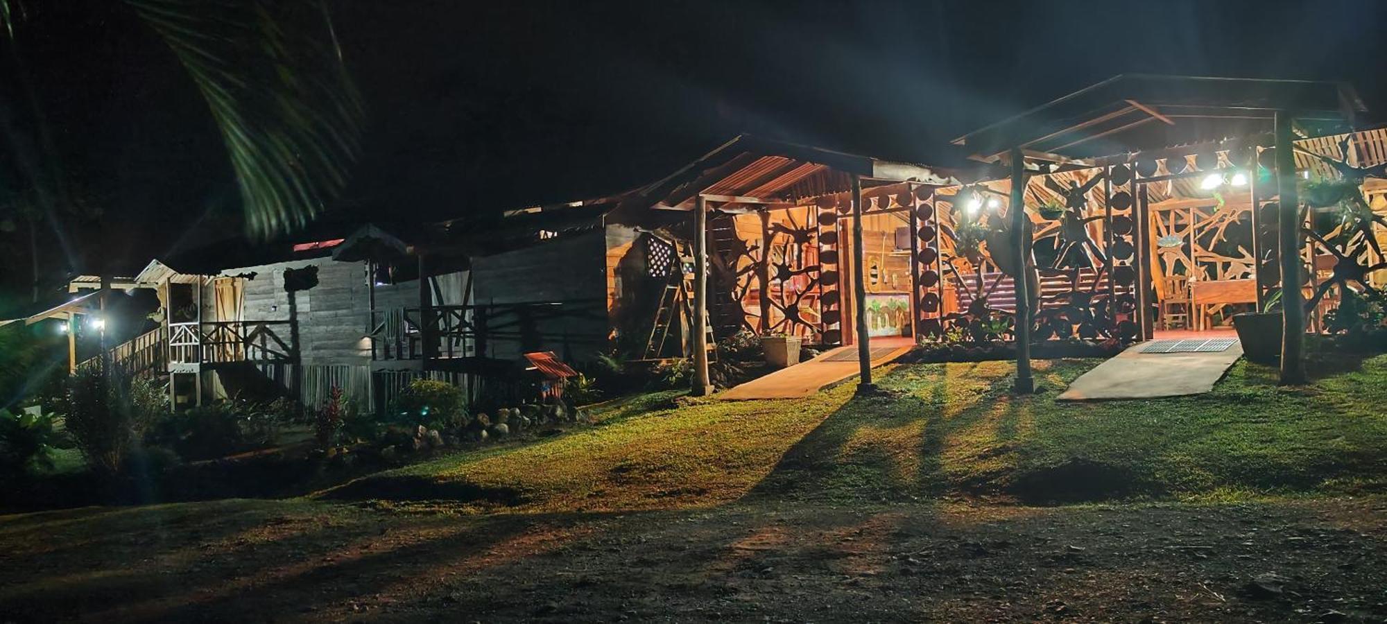 Oski Lodge, Rain Forest Rincon De La Vieja Upala Buitenkant foto
